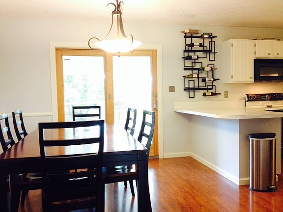 Kitchen/Dining