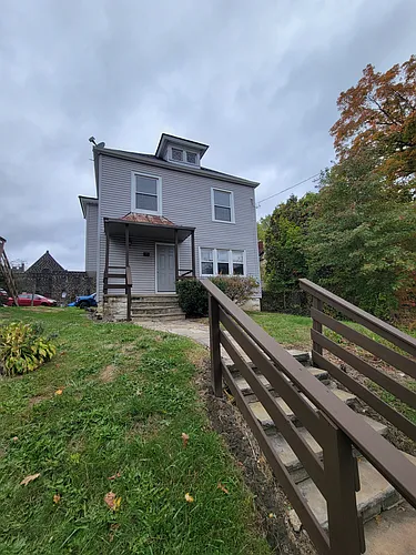 499 Gage St Photo 1