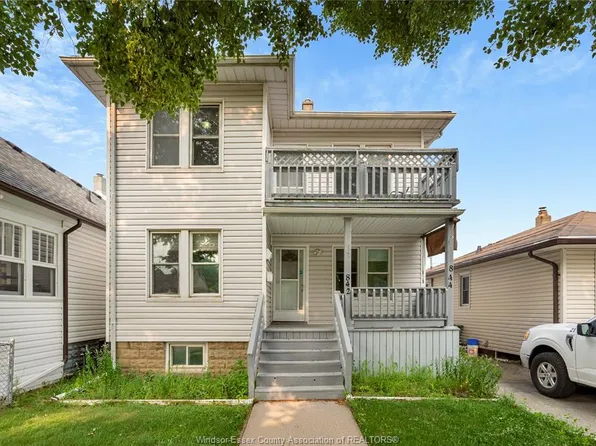 844 Ellrose Ave, Windsor, ON