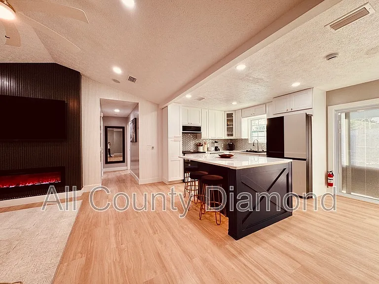 127 Heather Dr — Photo 8