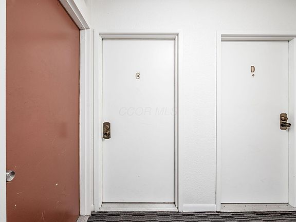 3rd image of 2196 Hedgerow Rd #2196C