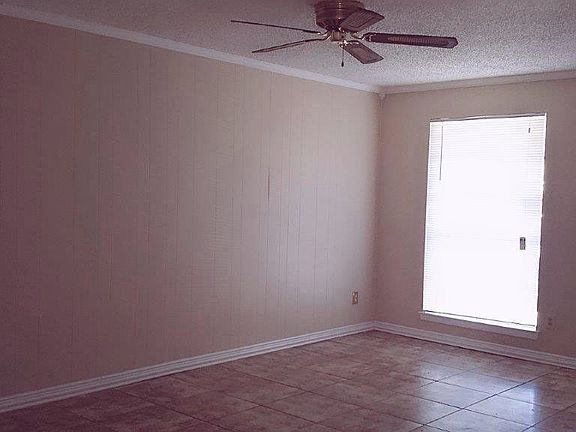 2nd image of 1339 Driftwood Dr