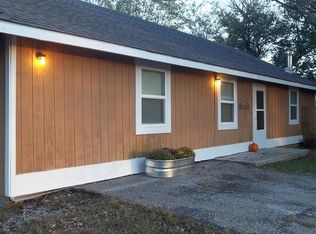 592 Kentucky Rd, Ozark, MO 65721