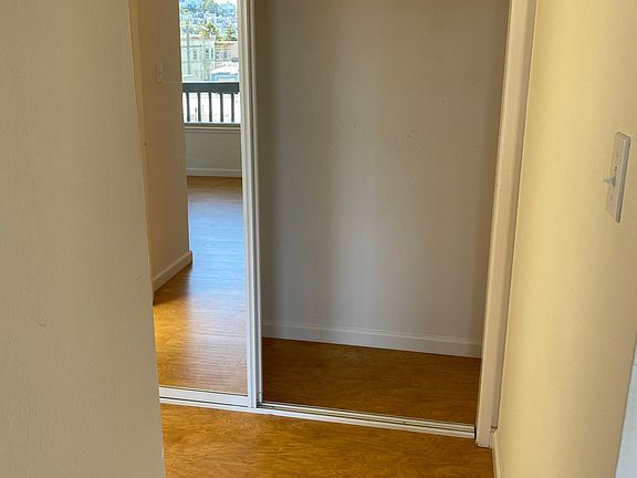 3rd image of 344 Carl St APT 9
