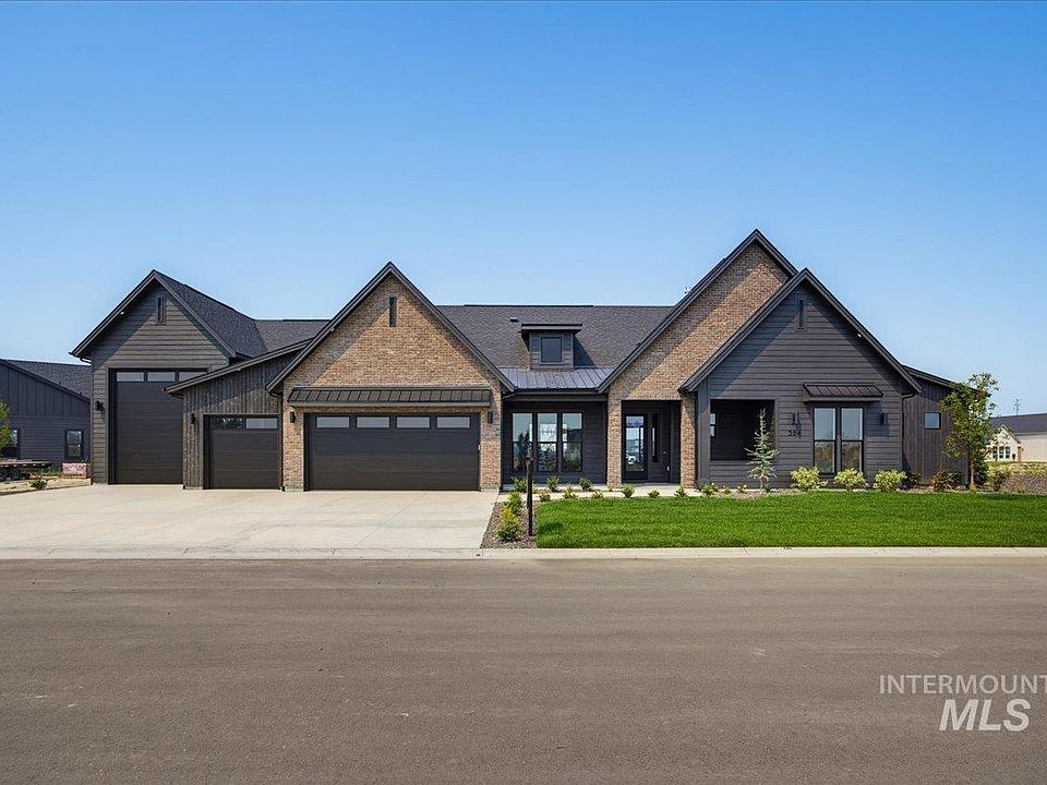 1st image of 584 Founder Ave