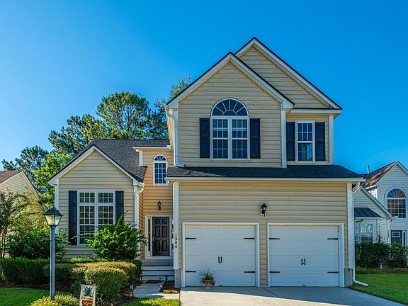 2nd image of 1204 Knightbridge Ln