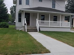1011 N Perry St, Napoleon, OH 43545