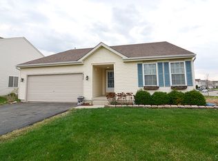 357 Westport Dr, Hampshire, IL 60140