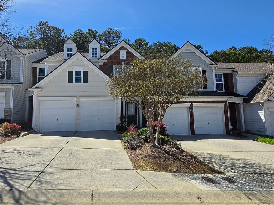1st image of 2378 Fairlie Dr