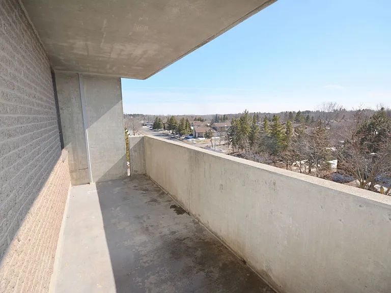 3301 Uplands Dr — Photo 8