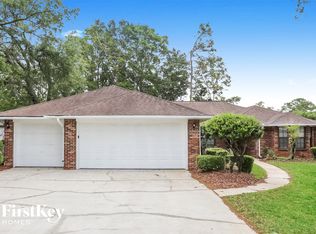 1609 W Country Charm Ln, Jacksonville, FL 32225