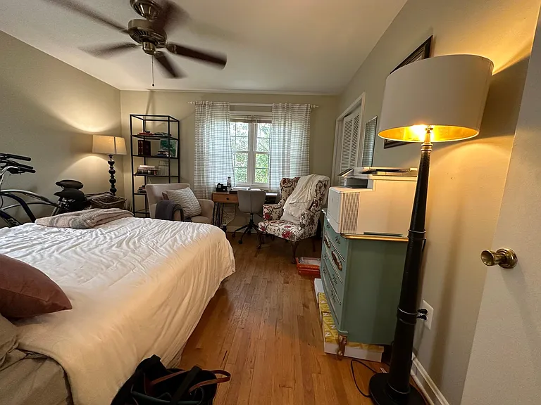 49 E Rosemont Ave — Photo 28