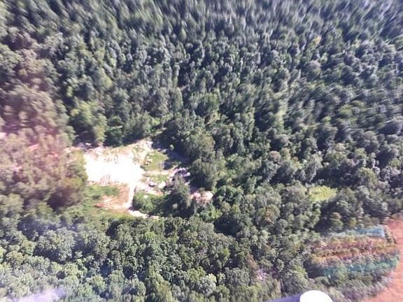 4th image of 488 Lopez Farm Rd