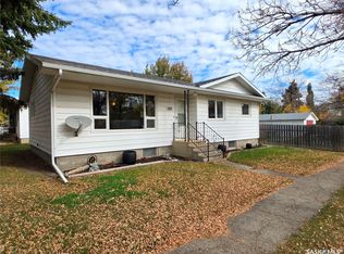 503 Thompson St, Herbert, SK S0H2A0