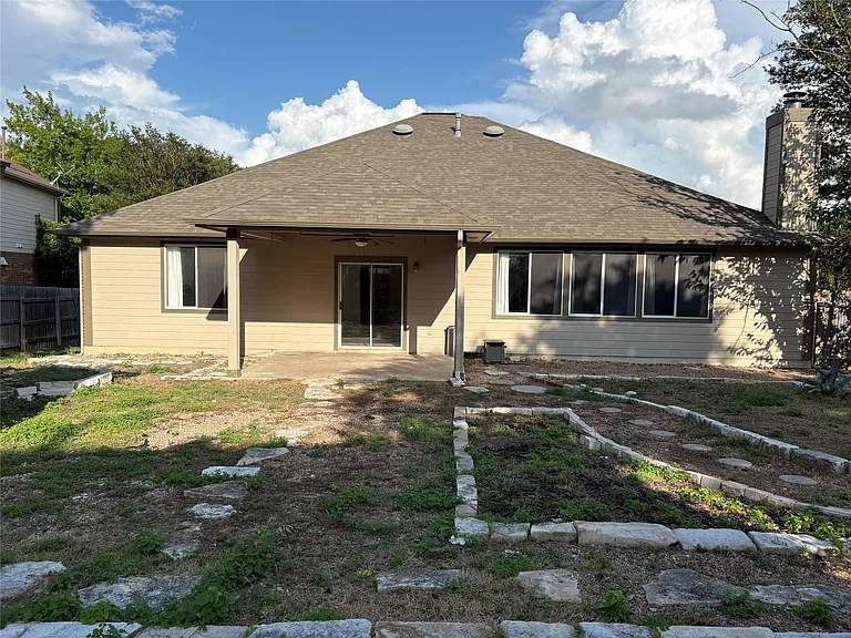 1112 Vanderbilt Cir — Photo 34