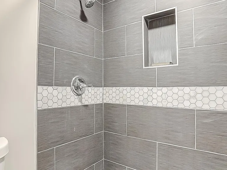 2341 Burnet Ave #2 — Photo 13