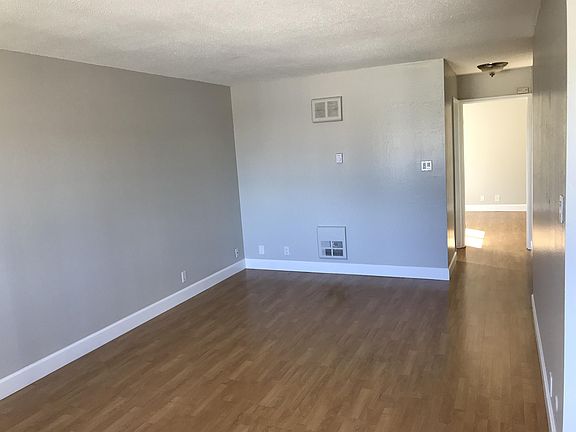 4th image of 141 Montecito Ave #304