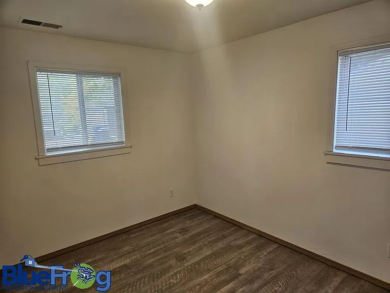 2631 S Telulah Ave — Photo 14