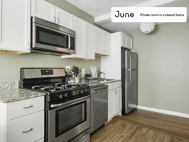 36 N Bennet St #B — Photo 7