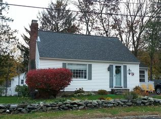 101 Aberdeen St, Lowell, MA 01850