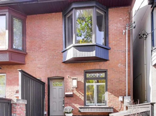 102 Gough Ave, Toronto, ON M4K 3N8