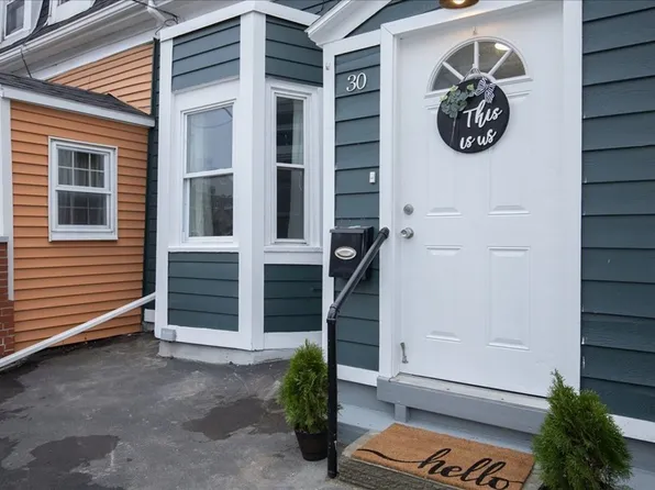 30 Eleanor St, Chelsea, MA 02150