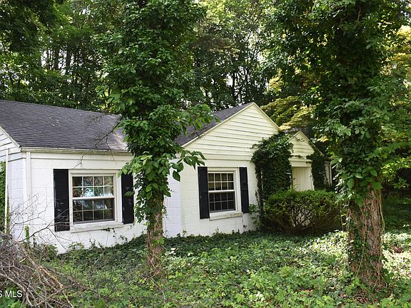 2nd image of 2106 Grecourt Dr
