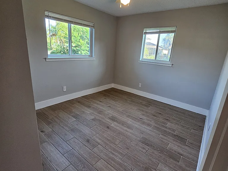 6080 Park Rd — Photo 7