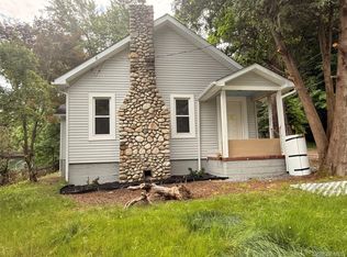 20 Nevins Street, Ellenville, NY 12428