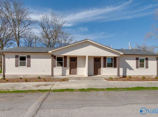 4104 McVay St SW #A & B, Huntsville, AL 35805