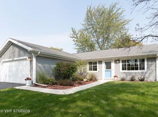 1880 Howe Ln, Hanover Park, IL 60133