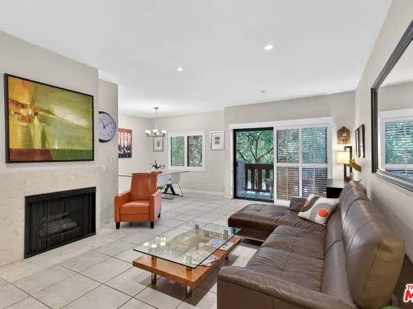 832 Palm Ave APT 102, West Hollywood, CA 90069
