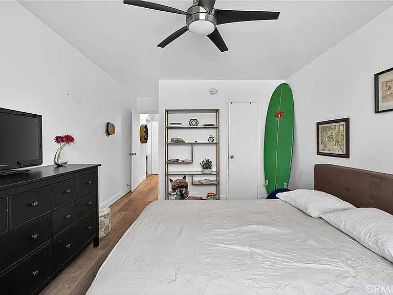 8710 Delgany Ave #8 — Photo 23