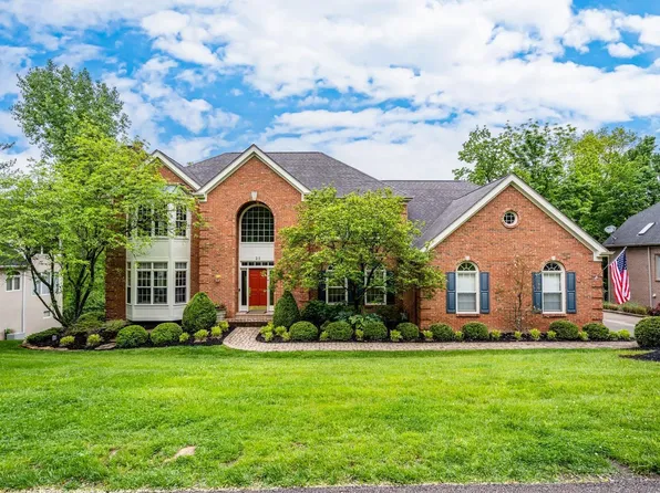 21 Camargo Canyon Dr, Madeira, OH 45243
