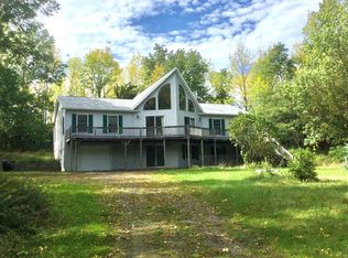915 Cumberland Head Rd, Plattsburgh, NY 12901