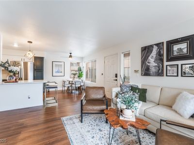 3044 Casey Dr Unit 101, Paradise Town, NV, 89120