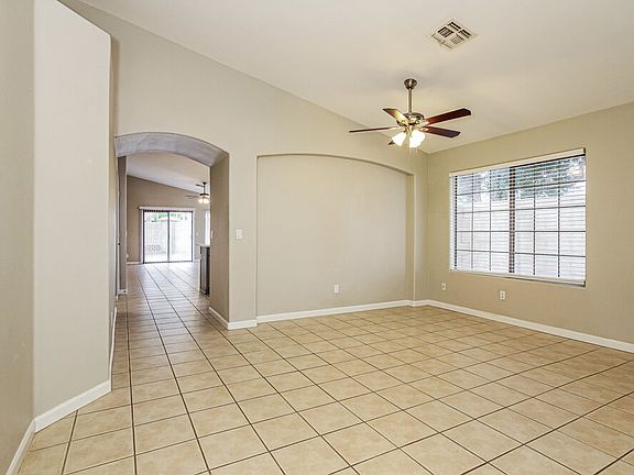 3rd image of 15550 N Naegel Dr