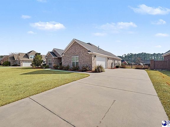 2nd image of 700 Middleberg Way