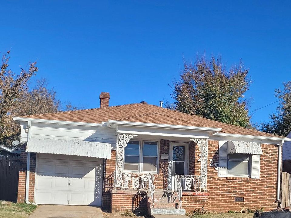 1st image of 2225 Hardin Dr