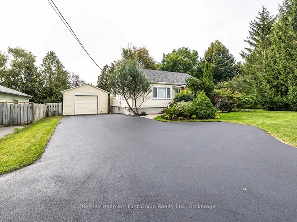 1692 Scugog St, Scugog, ON L9L 1E2