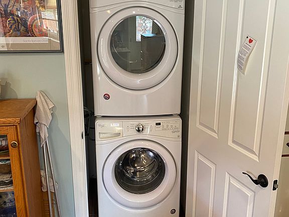 5th image of 1028 Olive St Unit B