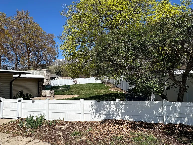 268 E 3100 N #1 — Photo 3