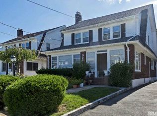 323 Daub Ave, Hewlett, NY 11557