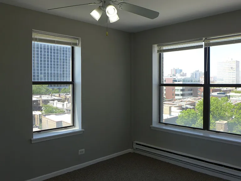 808-12 W Junior Terrace — Photo 36