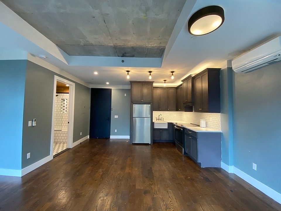 1st image of 184 Kent Ave #409