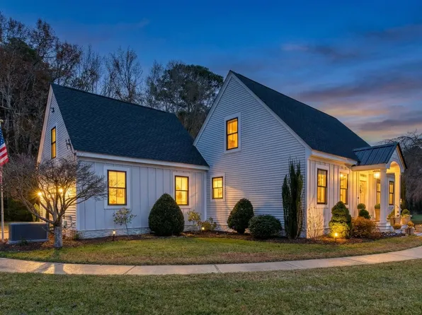 164 Wards Road, Knotts Island, NC 27950