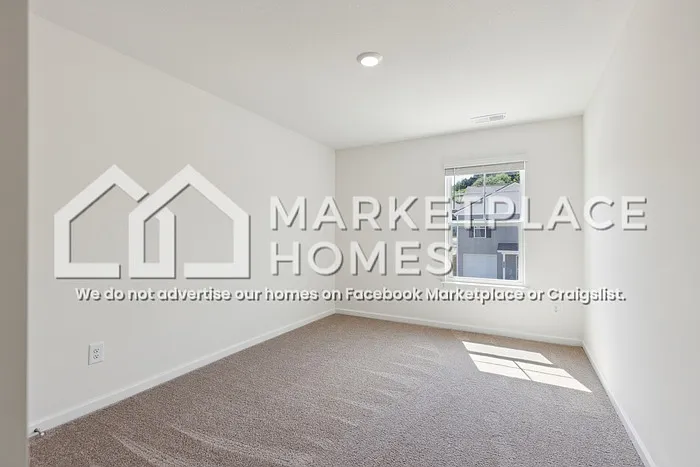 702 Newtons Way — Photo 19
