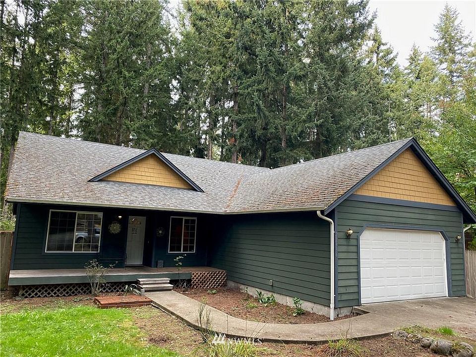 1st image of 22336 Bluewater Dr SE