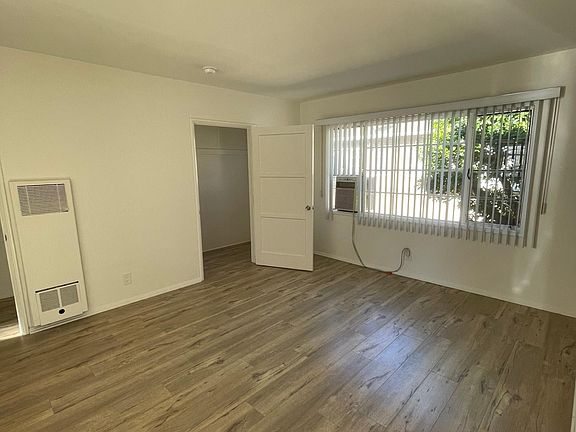 2nd image of 302 N Louise St #6