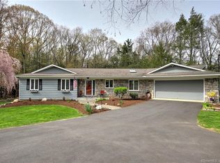 13 S Mountain Rd, Brookfield, CT 06804